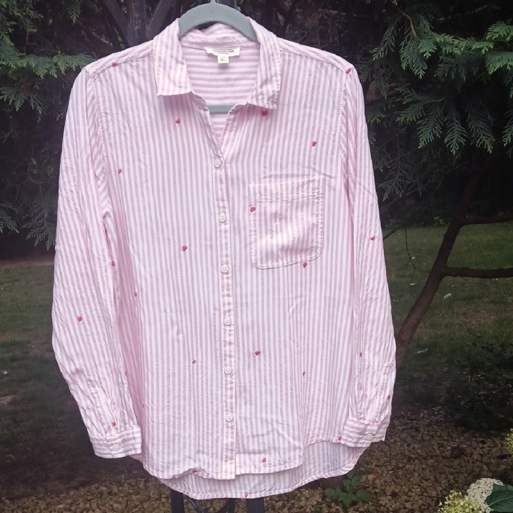 BEACHLUNCHLOUNGE Kaylee Heart Stripe Long Sleeve Button-up Shirt sz L